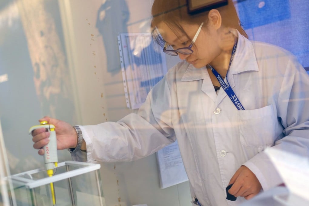 To draw more girls to science, all the geek talk must go