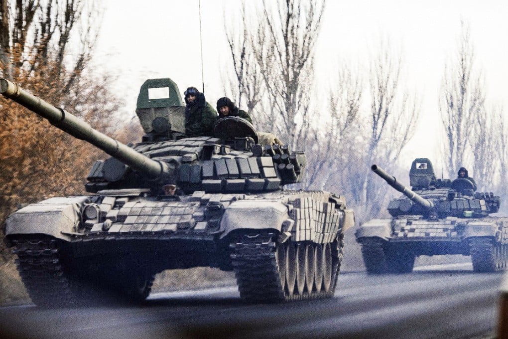 Tanks head to Donetsk from rebel-held territory. Photo: AFP