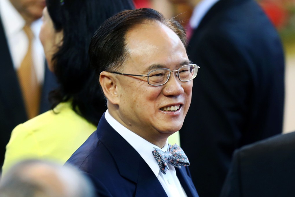 Former chief executive Donald Tsang Yam-kuen would have confided in Rafael Hui Si-yan before his predecessor, Tung Chee-hwa, resigned in 2005, a graft trial heard yesterday. Photo: Jonathan Wong