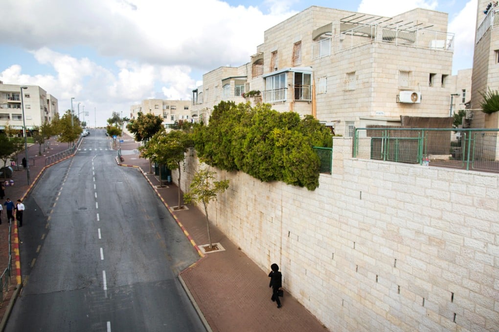 The settlement of northeast Jerusalem neighborhood of Ramat Shlomo. Jerusalem's municipal committee approved the construction of 500 housing units in an east Jerusalem neighborhood. Photo: Xinhua