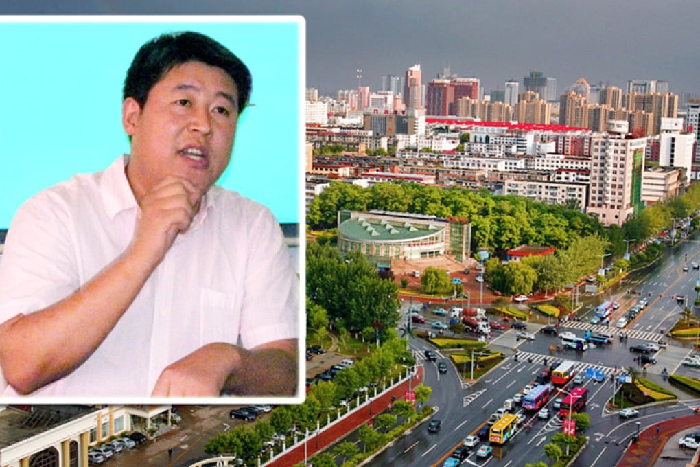 Ma Chaoqun (inset) is a former general manager of a state-owned water supply company in Qinhuangdao. Photo: Xinhua