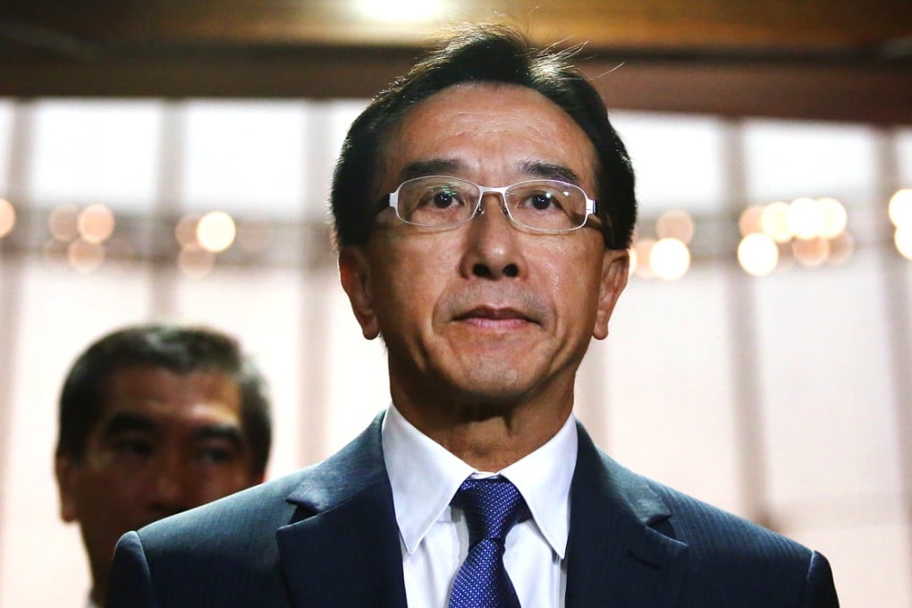 James Tien says if Leung Chun-ying doesn't want to quit, he should do something to address the existing problems. Photo: Sam Tsang