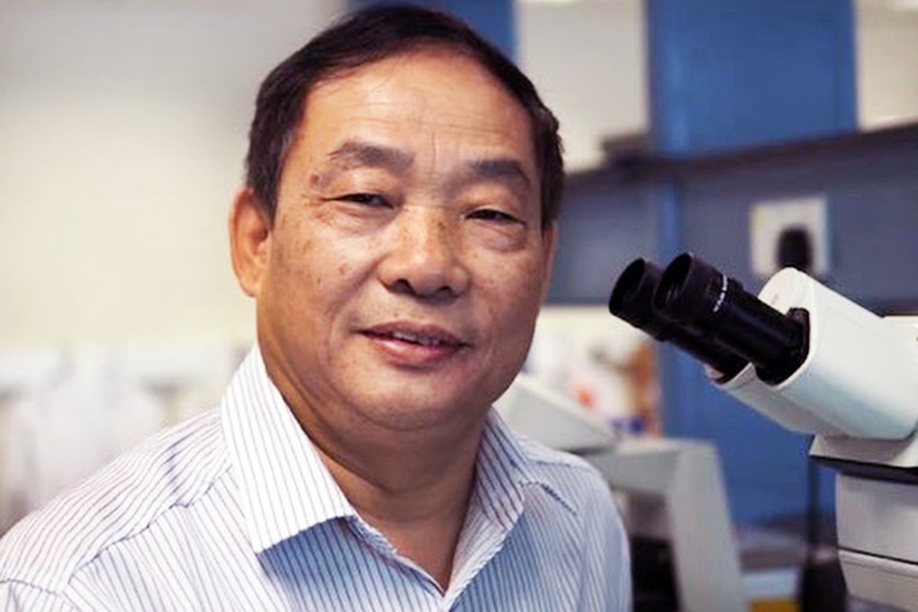 Professor Lan Hui-yao and his team have conducted laboratory tests on mice and have successfully killed solid tumours and cancers for melanoma and lung cancer in three weeks. Photo: Howard Winn