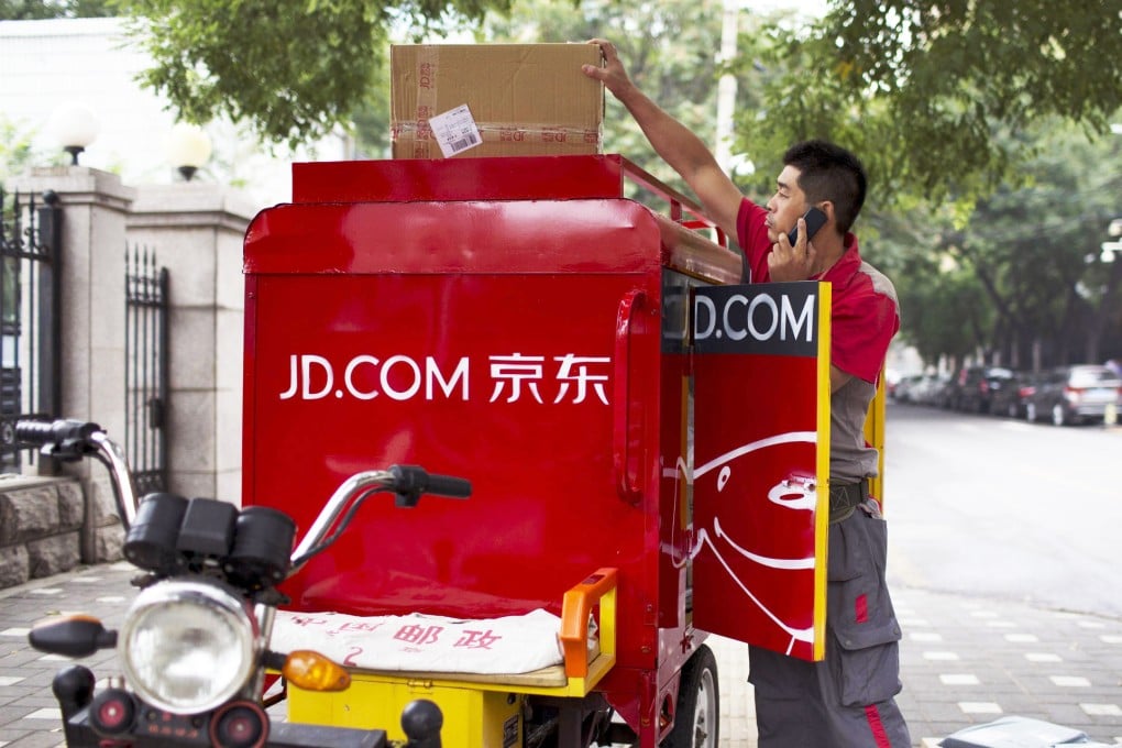 JD says its Singles Day sales last week doubled those of 2013, with over 40 per cent of orders placed via mobile devices. Photo: Bloomberg