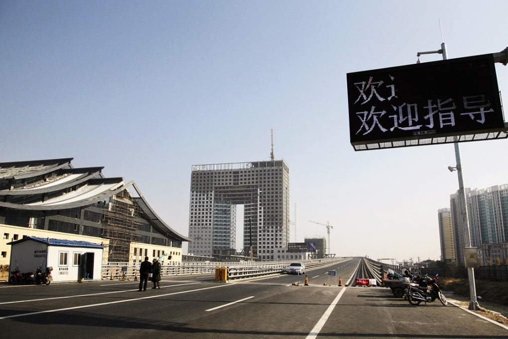 Friendship Bridge on the Yalu River connects China's Dandong and North Korea's Sinuiju. Photo: Reuters