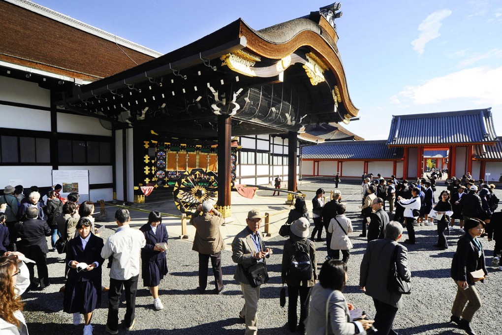 The Kyoto Imperial Palace is a popular stop for tourists. Photo: Kyodo