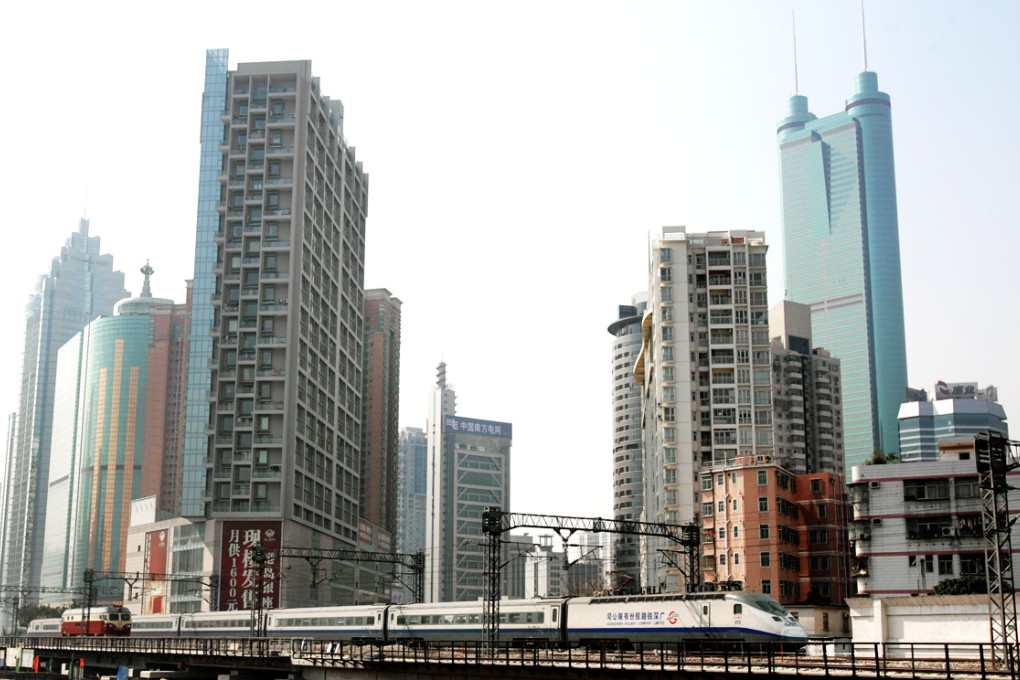 Police have tracked the gang since April, when three burglaries took place in one week at luxury properties in Luohu district (above) in Shenzhen. Photo: Edward Wong