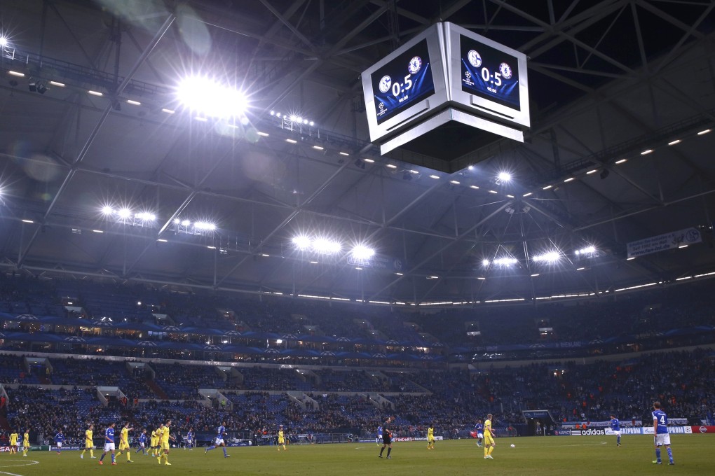 Chelsea celebrate at the final whistle. Photo: Reuters