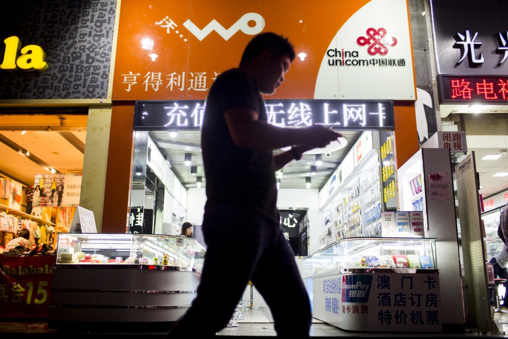 Consumer sentiment in China showed a slight improvement although other areas showed a sluggish tone. Photo: Bloomberg