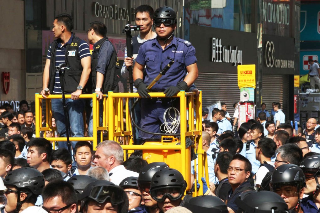 Clearance operation at Mong Kok on Tuesday. Photo: K.Y. Cheng