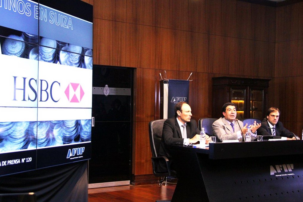 AFIP head Ricardo Echegaray (centre) said AFIP charged the local branch of HSBC and its executives in an Argentine federal court. Photo: Ricardo Echegaray's official website