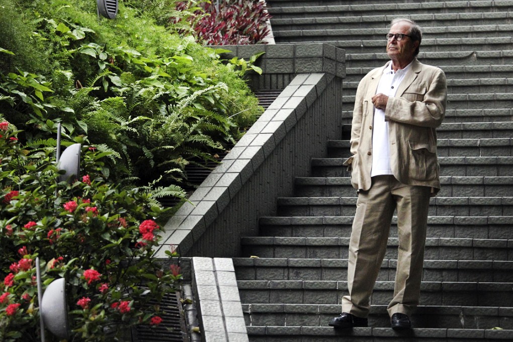 Paul Theroux in Admiralty. Photo: May Tse