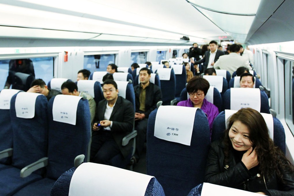 A free Wi-fi service became available yesterday on the T809 Hong Kong-to-Guangzhou through train linking Guangzhou East and Hung Hom stations. Photo: Edward Wong