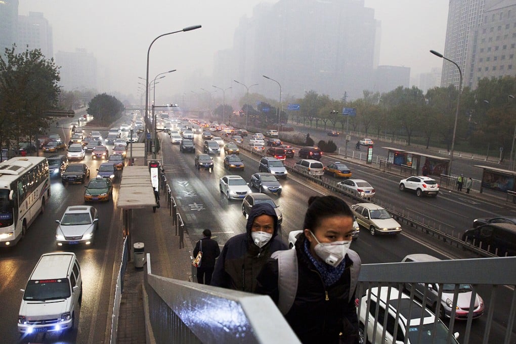 Authorities hope fining motorists who drive heavily polluting cars will help to ease the serious problems of smog affecting Beijing and the surrounding region. Photo: AP