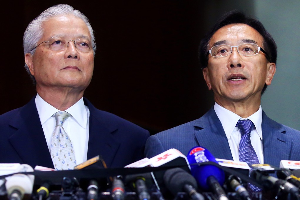 New Liberal Party leader Vincent Fang Kang (left) and the party's former leader, James Tien Pei-chun. Photo: Sam Tsang