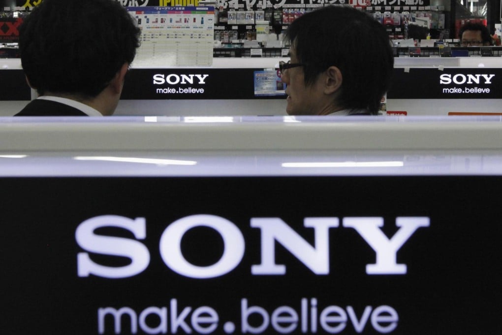 Tencent will distribute Sony's music catalogue online in China.