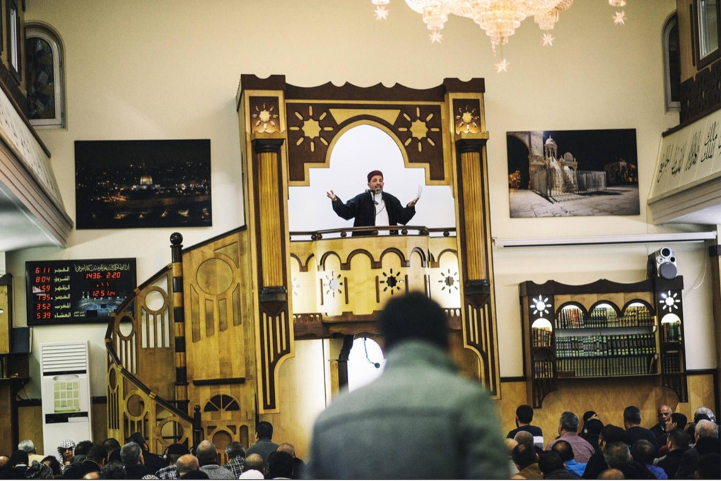 Mohamed Taha Sabri speaks at the Berlin mosque.