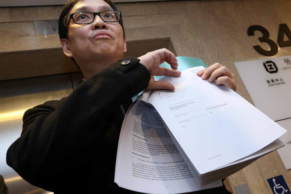 Josiah Chok lodges his formal complaint. Photo: K.Y. Cheng