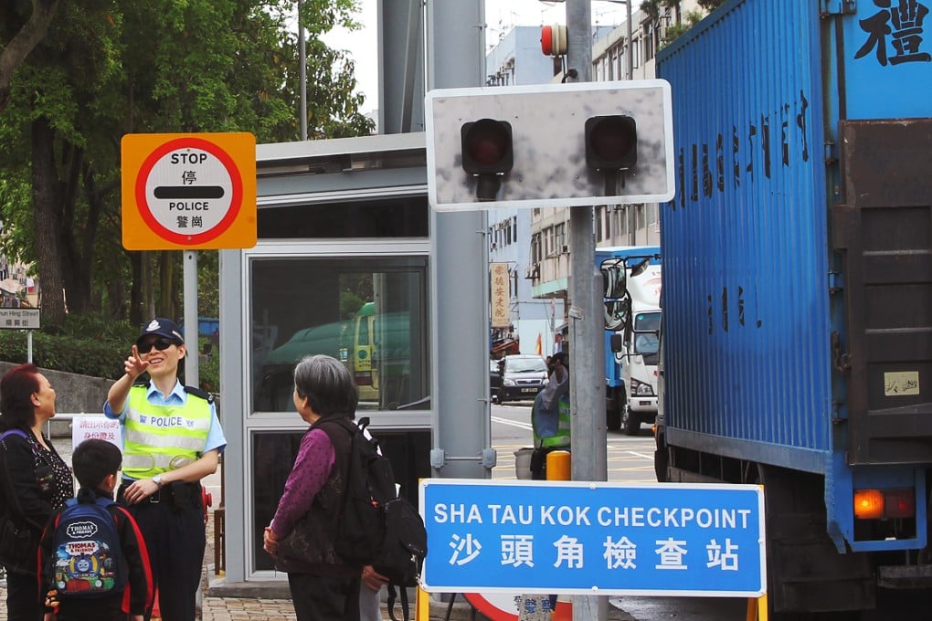 Authorities carried out a sting operation at the customs inspection office at Sha Tau Kok border crossing in January. Photo: K.Y. Cheng