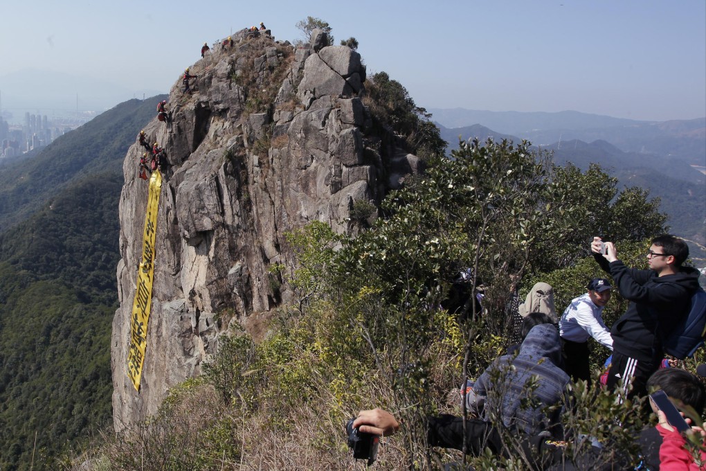 Another banner appeared at Lion Rock. Photo: Dickson Lee