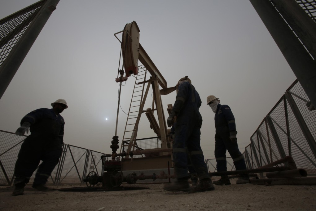 Leading emerging markets should be among the beneficiaries of the almost 60 per cent fall in crude oil prices since June last year. Photo: AP