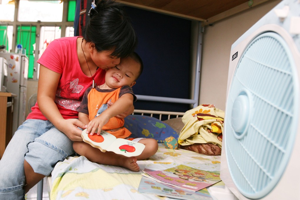Like other mainlanders who arrived on a one-way permit - granted to people reuniting with relatives in Hong Kong. Photo: Sam Tsang
