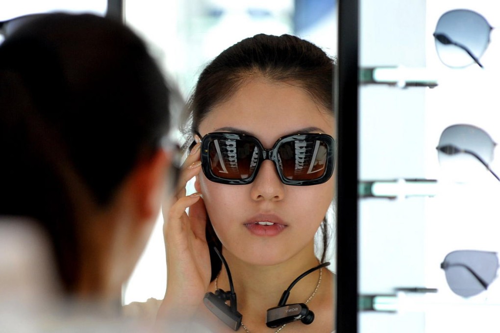 Leading global eyewear manufacturers are redeveloping their collections to suit Asian faces as demand increases. Photo: Xinhua