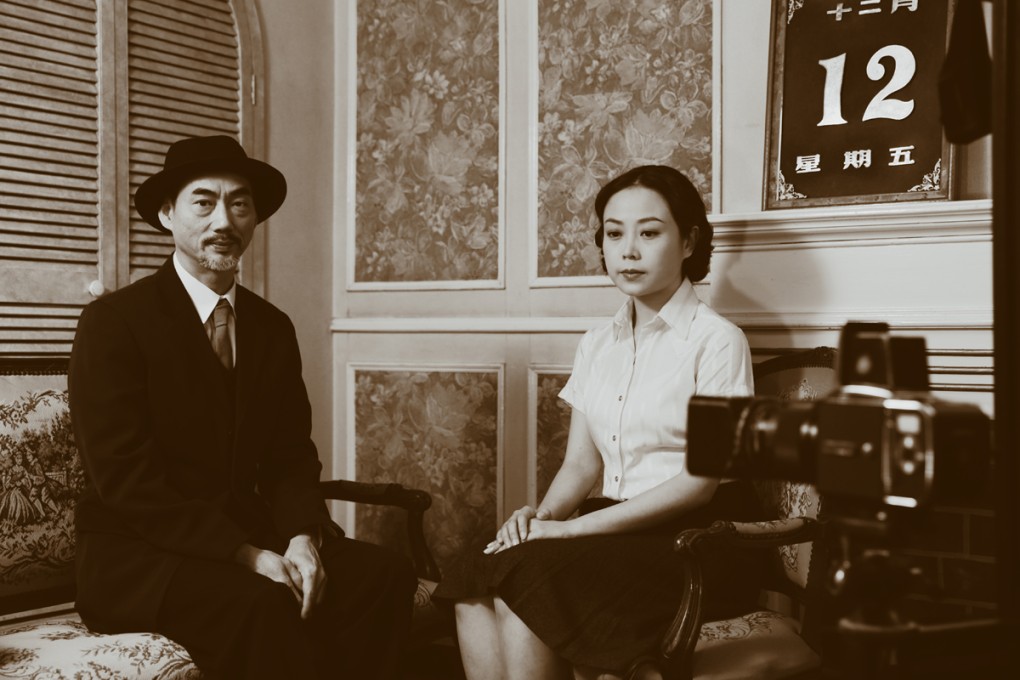 Stage craft: Ng Wai-shek (left) and Tsoi Wan-wa re-enact a scene from Yasujiro Ozu’s film Late Spring.