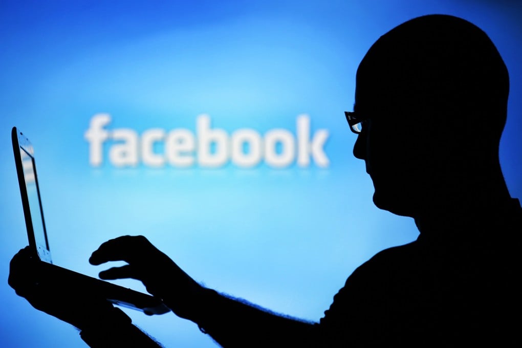 Facebook was down for some 40 minutes, driving social media users to vent on Twitter. Photo: Reuters