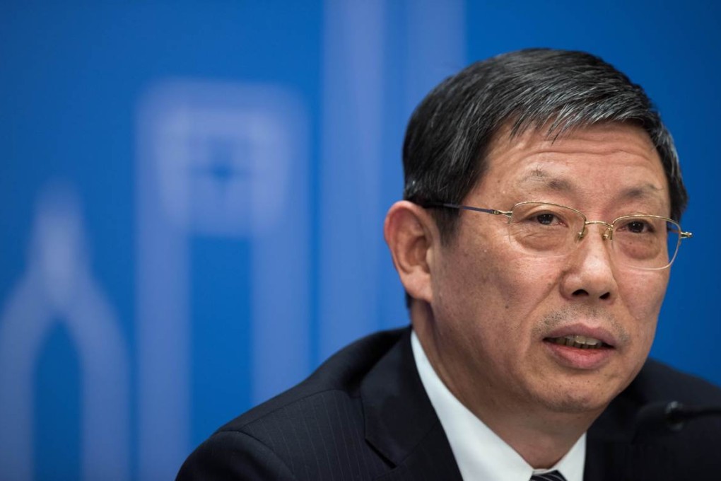 Shanghai Mayor Yang Xiong says the city's economic target is now simply to maintain steady growth while introducing structural optimisation and achieving better quality and higher efficiency.