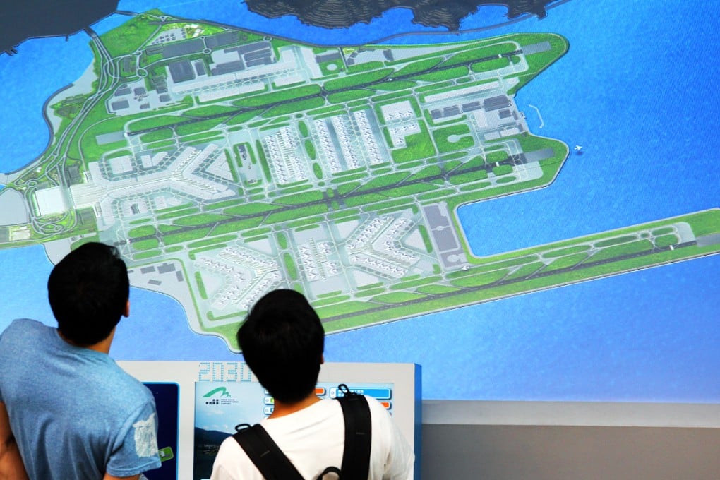 Airport Authority holds a public consultation and roving exhibition for the third runway proposal in 2011. Photo: Dickson Lee