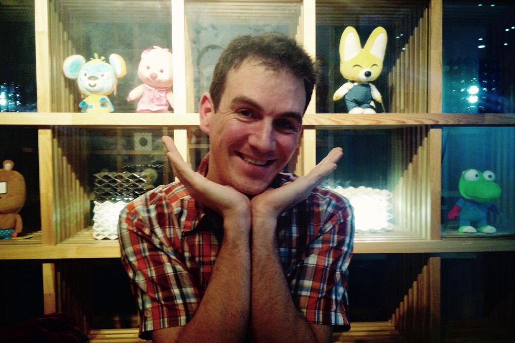 Christopher Rehage, also known as as "Lei Ke", says he thinks it's the authenticity that has drawn so many readers.