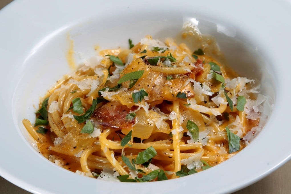Sea urchin carbonara spaghetti at Neighborhood. Photos: Bruce Yan