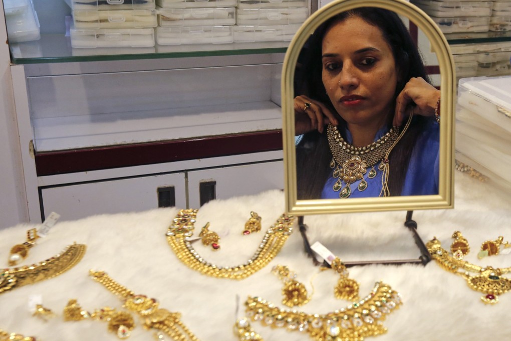 Jewellery buying in India rose 8 per cent to a record 662 tonnes last year, largely due to strong festival and wedding-related demand in the fourth quarter. Photo: Reuters