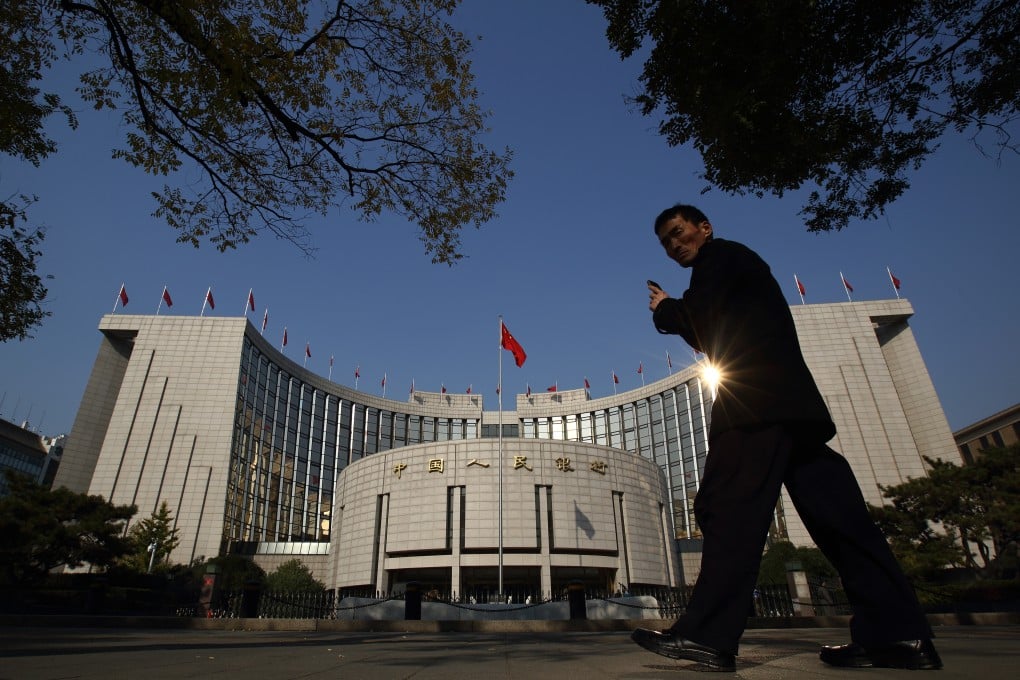 China isn’t necessarily headed for a crash in 2015 but those counting on the PBOC to prop up growth need to reconsider their confidence. Photo: Bloomberg