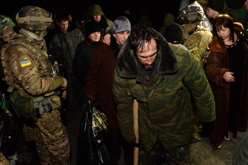 Prisoners from the "People's Republic of Donetsk" are exchanged during a swap of separatist gunmen and Ukrainian troops. Photo: AFP