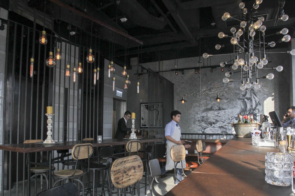 Pirata is 30 floors up on Hennessy Road, Wan Chai.