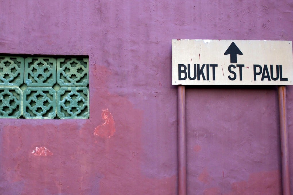 Portuguese and Dutch street names survive in Melaka.