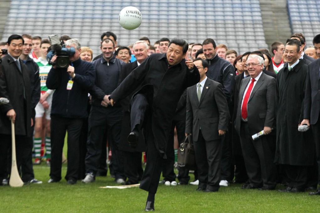 Xi Jinping shows his skills on a trip to Dublin. Photo: AFP