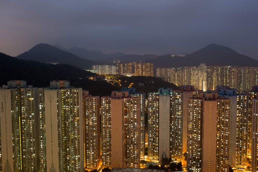 New World Development's attributable contracted sales of HK$13.4 billion in Hong Kong for the half year exceeded its fiscal year target of HK$12 billion. Photo: Bloomberg