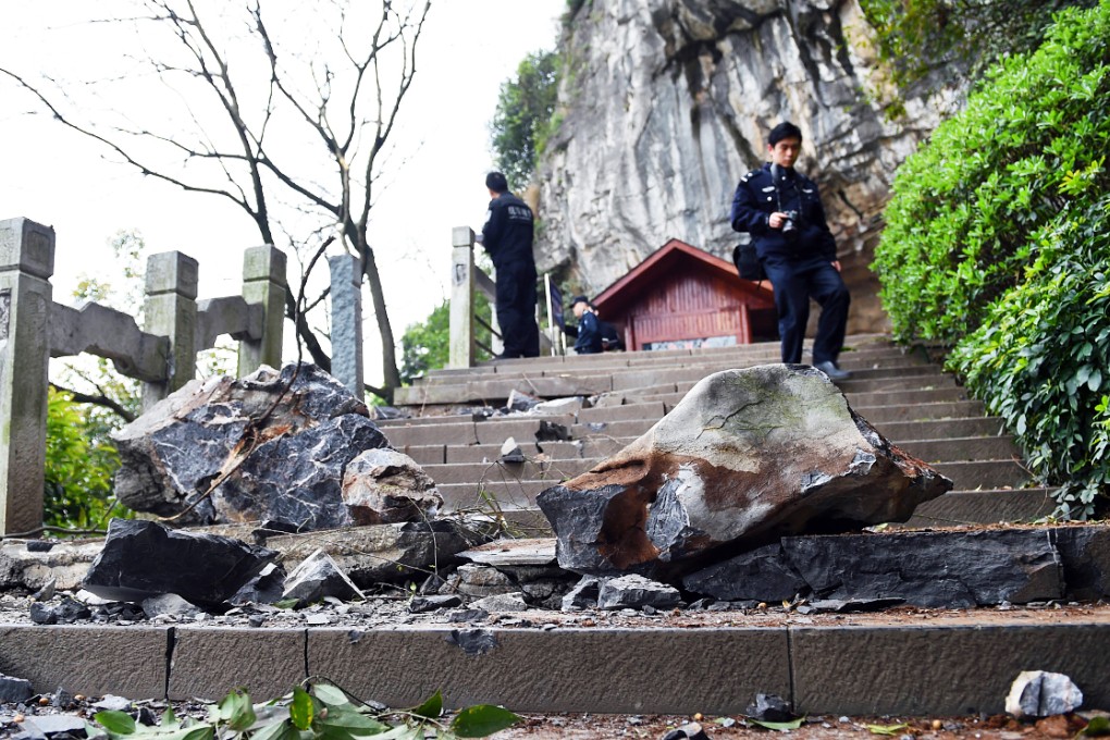 Rocks tumbling down a mountain kill four people and injure four more. Photo: Xinhua