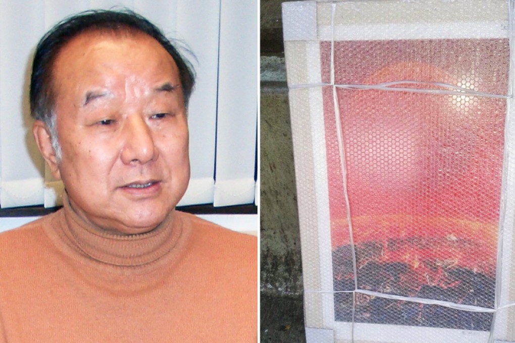 The ink painting by Luo Guosong (left) was found at a Sheung Wan bus stop. Photos: SCMP Pictures
