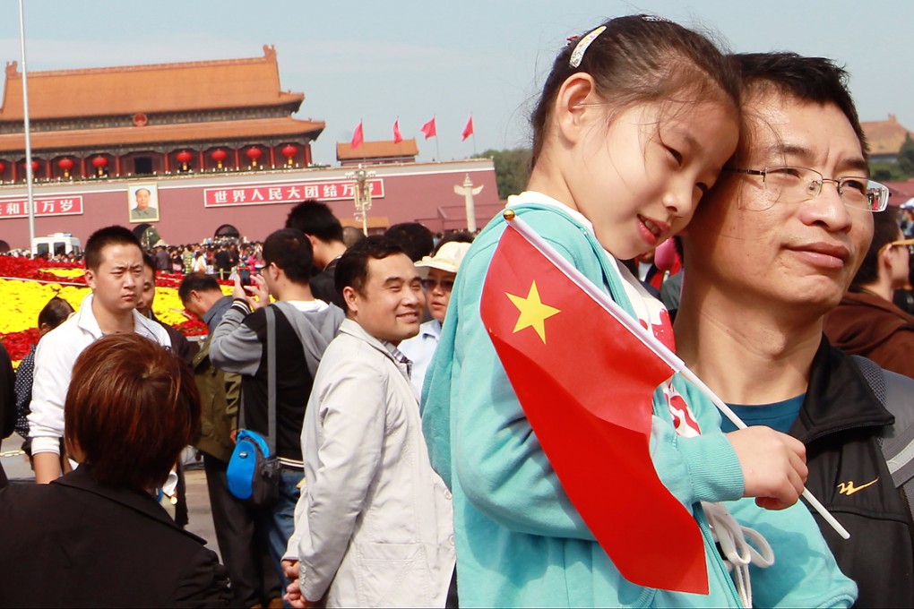 In a visit to the state commerce regulator on Friday, Li urged government departments to cut red tape and help entrepreneurs and start-ups by improving the business environment. Photo: Simon Song