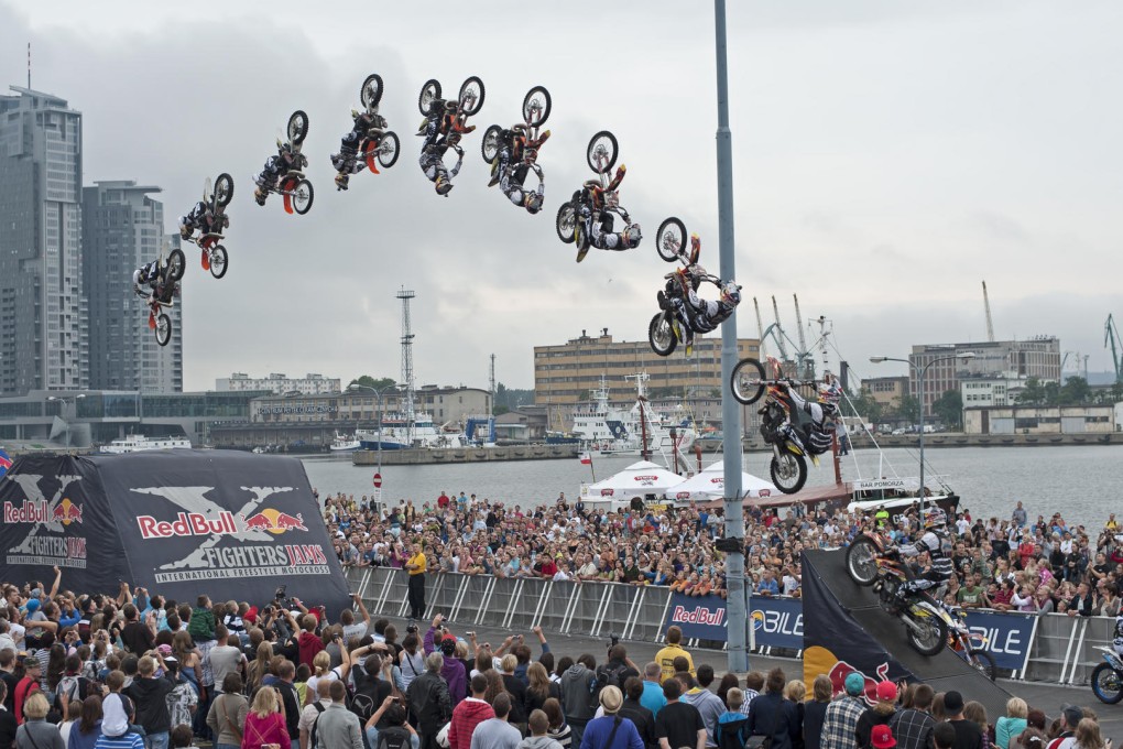 Nick Franklin performing a backflip in Gdynia, Poland.