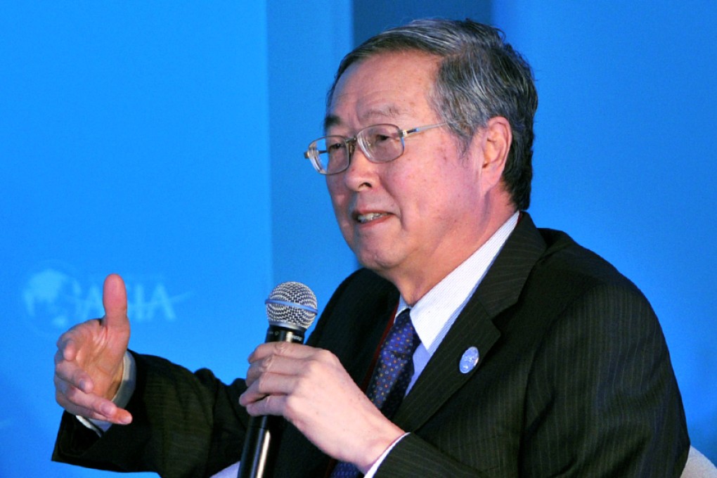 Governor of People's Bank of China Zhou Xiaochuan speaks at a sub-forum during the 2015 Boao Forum for Asia. Photo: Xinhua