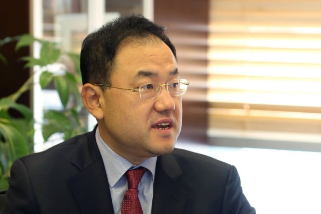 Jeon Yong-ju, president and CEO