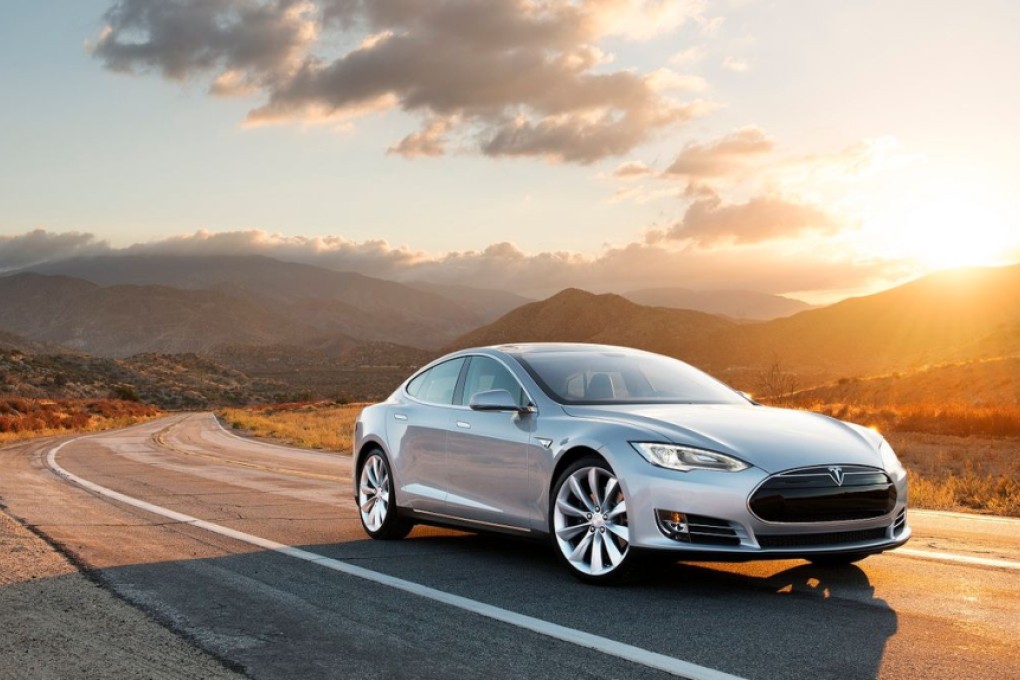Accelerate to 100 km per hour in 3.4 seconds, without hesitation, and without a drop of gasoline.