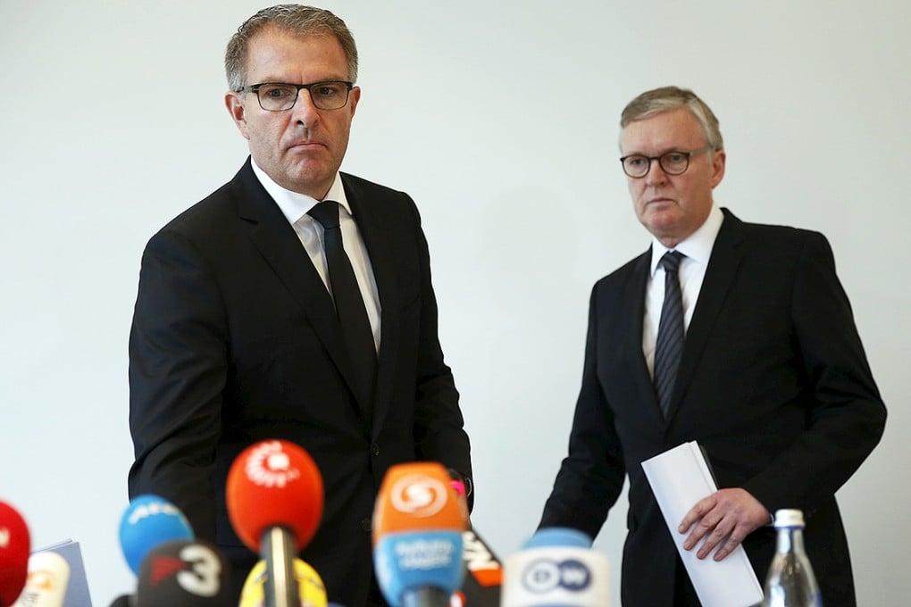 Lufthansa Chief Executive Spohr and Germanwings Managing Director Winkelmann arrive for a news conference in Cologne Bonn airport. Photo: Reuters