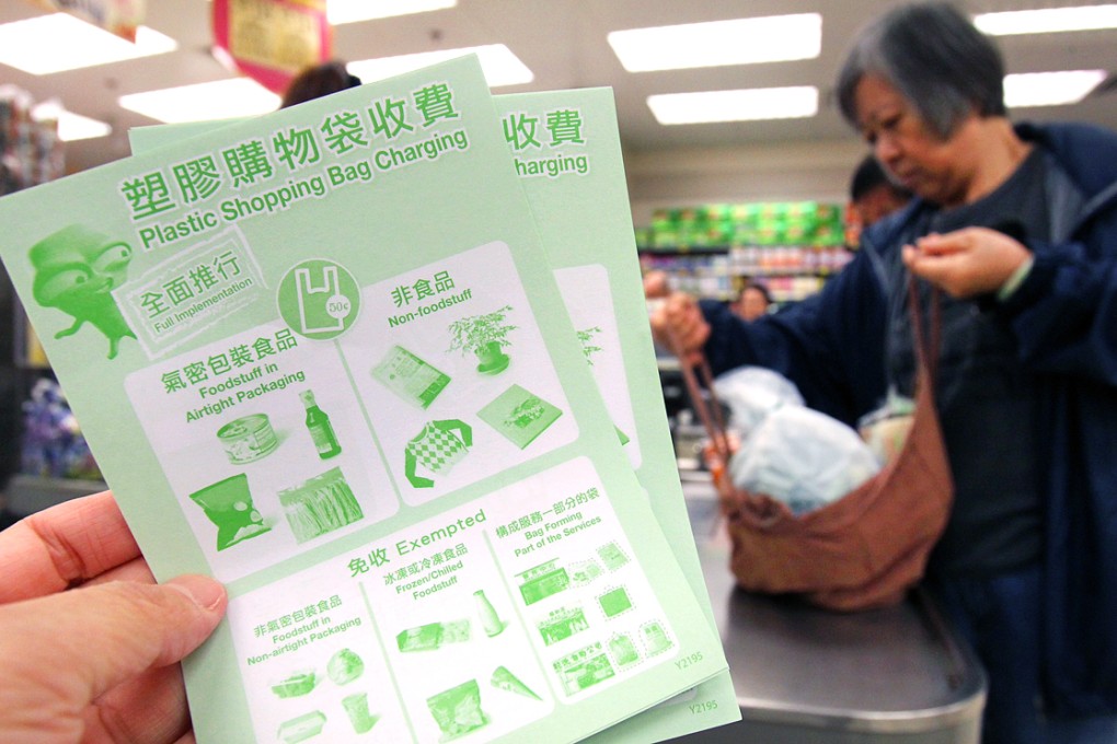 Guidelines tell customers which bags they have to pay for. Photo: May Tse