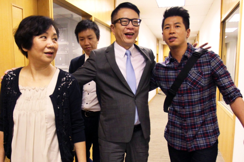 ATV executive director Ip Ka-po (centre) was joined on air by actor Frankie Choi Kwok-wai and veteran actress Paw Hee-ching. Photo: May Tse